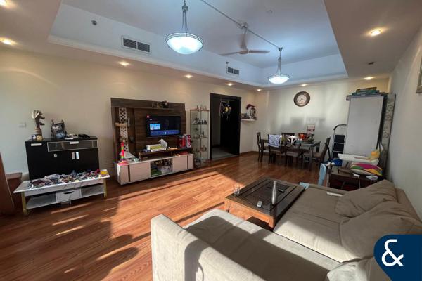 Spacious 1 Bedroom | EXCLUSIVE | VASTU